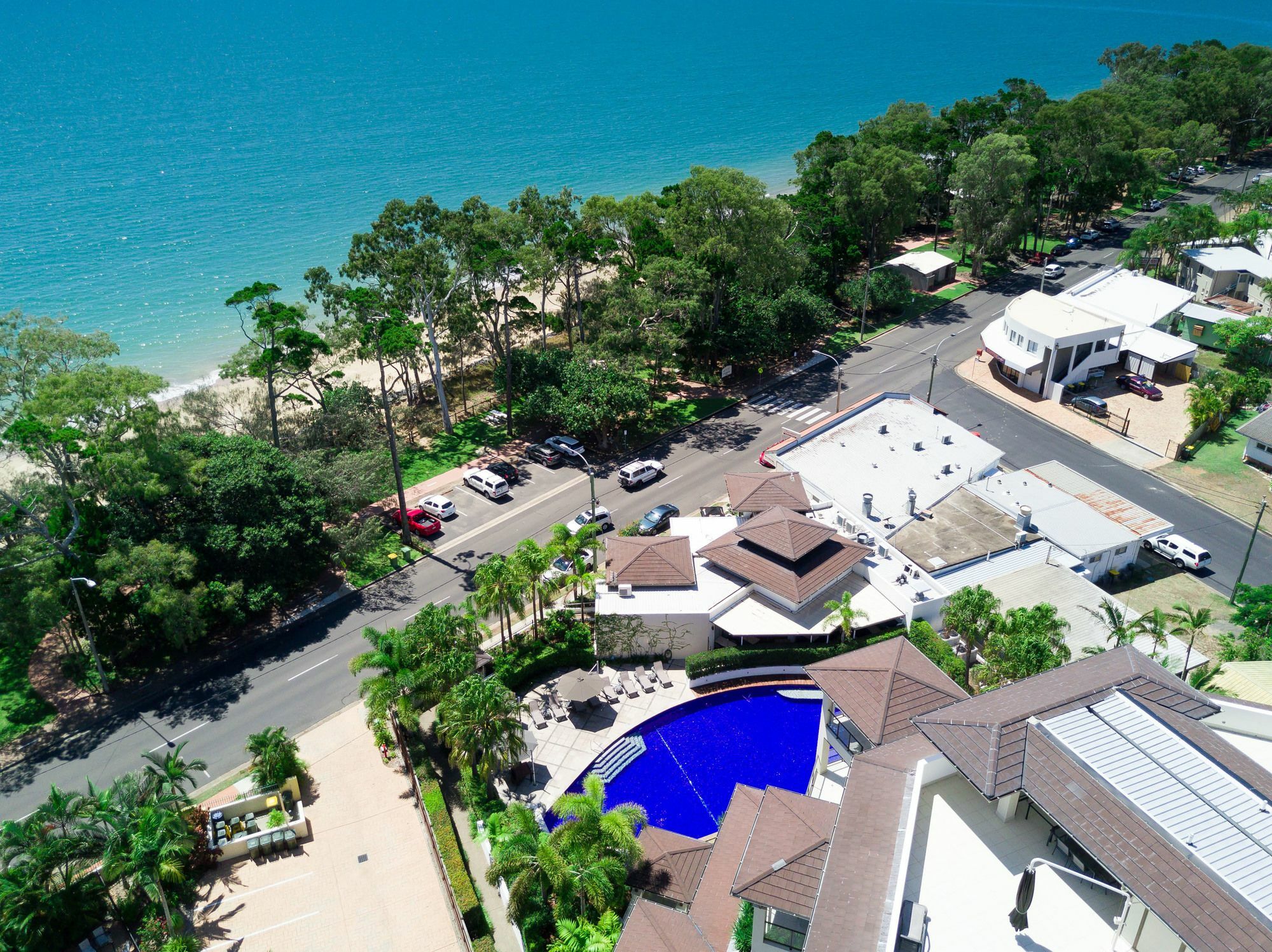 Grand Mercure Allegra Hervey Bay Eksteriør bilde Aerial view of the resort