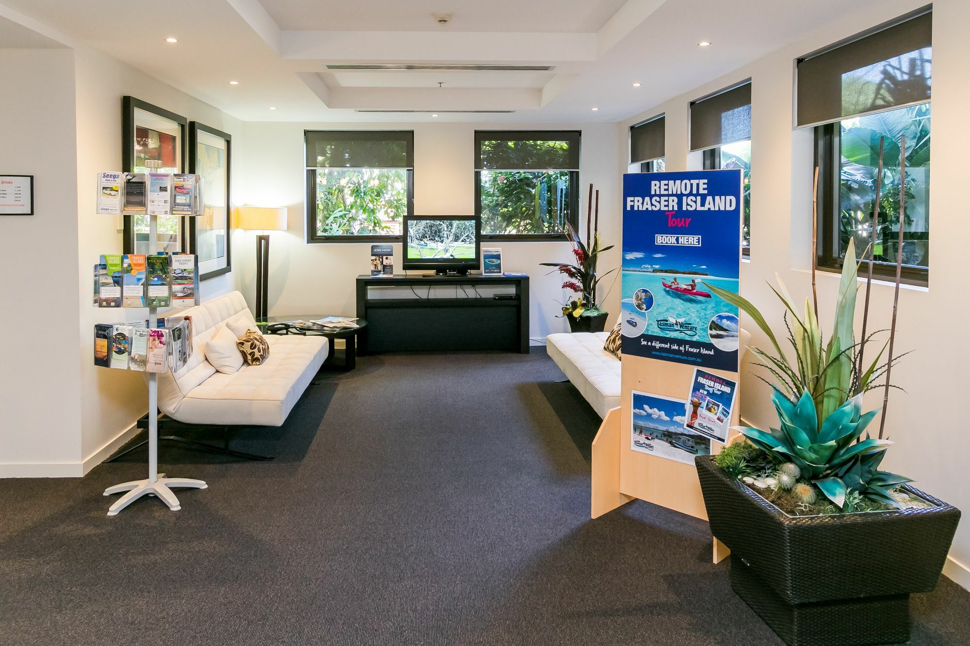 Grand Mercure Allegra Hervey Bay Eksteriør bilde Fraser Island Visitor Centre